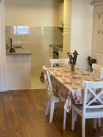 Apartment Concetta Cres Luaran gambar