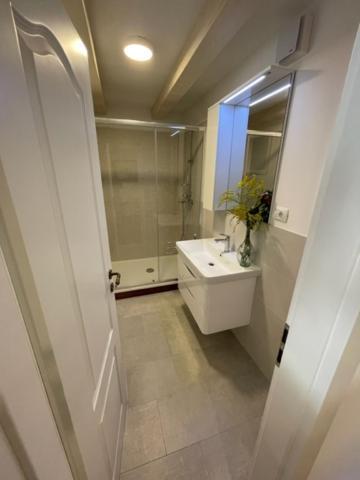 Apartment Concetta Cres Luaran gambar